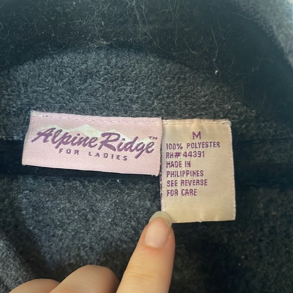 Zip up Alpine Ridge jacket - Picture 5 of 6
